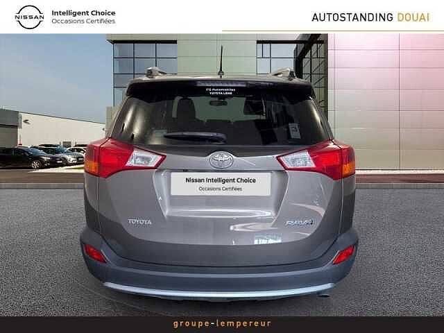 Toyota RAV4 124 D-4D Life 2WD