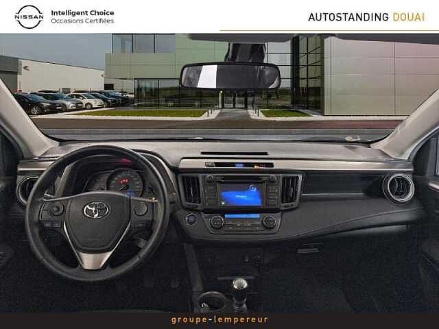 Toyota RAV4 124 D-4D Life 2WD