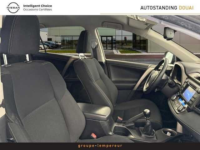 Toyota RAV4 124 D-4D Life 2WD