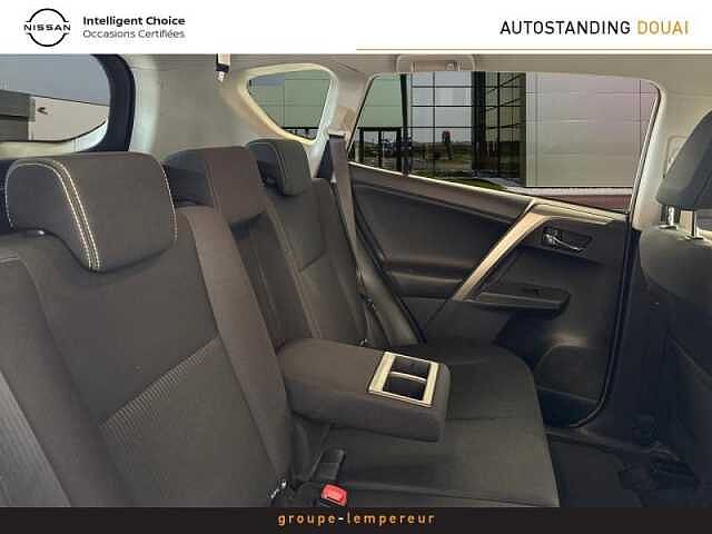 Toyota RAV4 124 D-4D Life 2WD