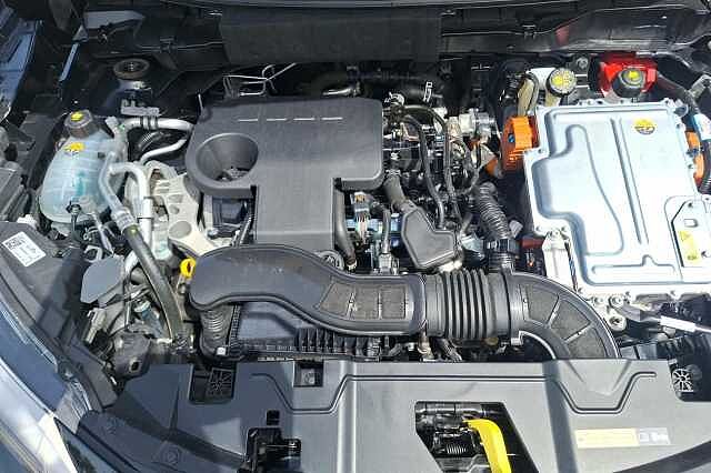 Nissan Juke 2023.5 Juke HYBRID 143