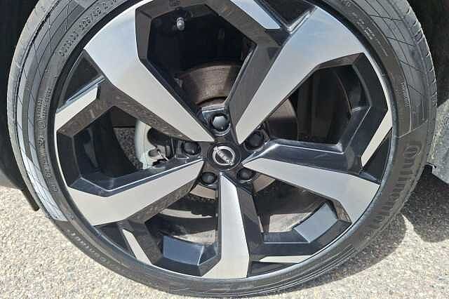 Nissan Juke 2023.5 Juke HYBRID 143