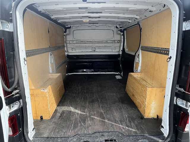 Nissan Nv300 fourgon L1H1 2T8 1.6 DCI 120