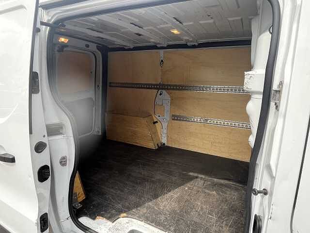 Nissan Nv300 fourgon L1H1 2T8 1.6 DCI 120