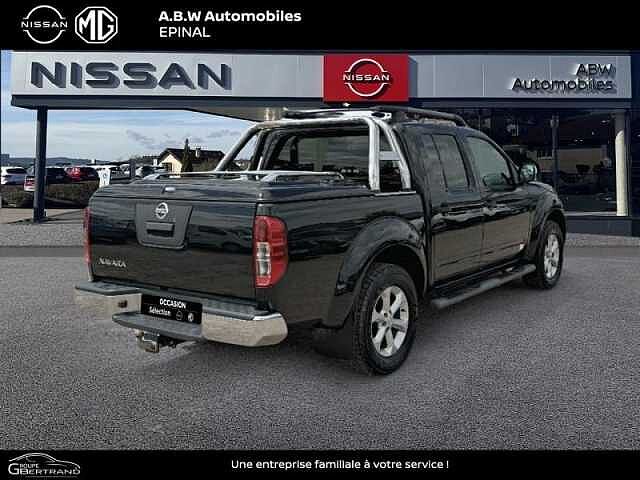 Nissan Navara 2.5 dCi 190ch Double-Cab LE