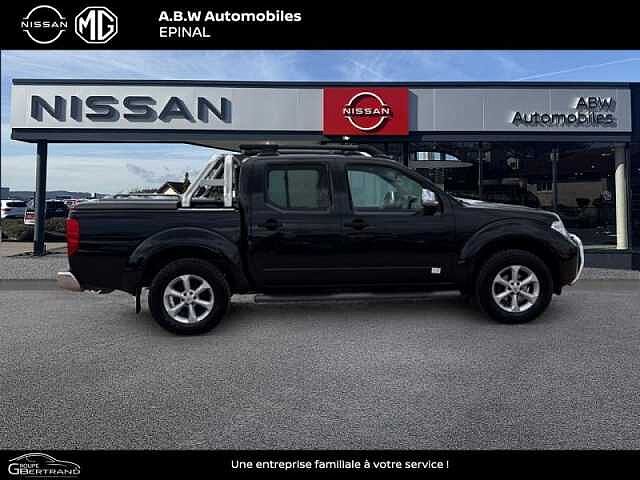 Nissan Navara 2.5 dCi 190ch Double-Cab LE