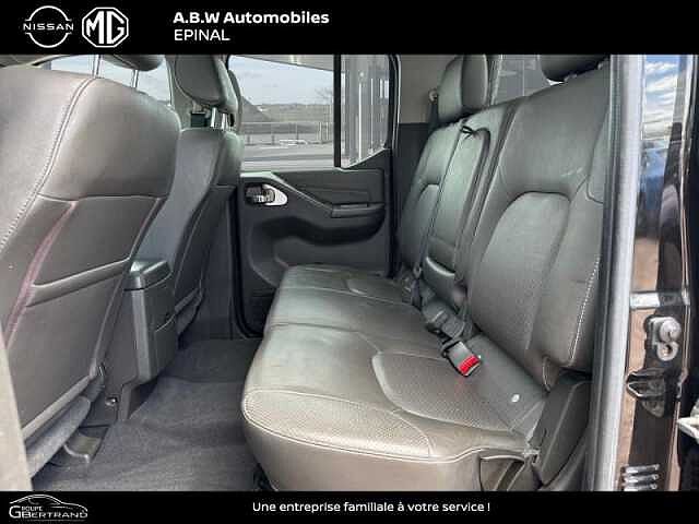 Nissan Navara 2.5 dCi 190ch Double-Cab LE