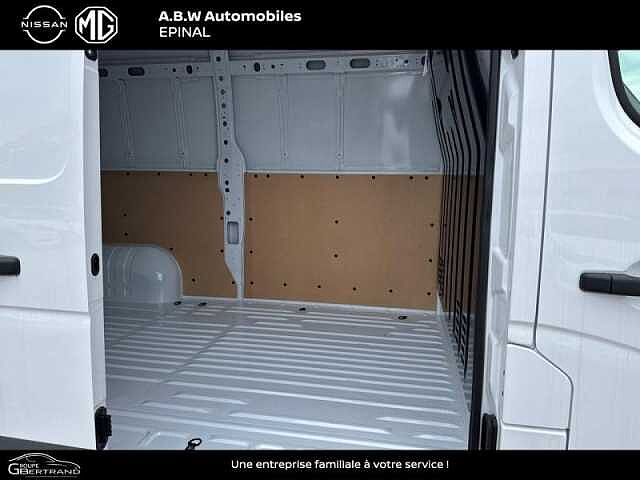 Nissan Interstar Fg L2H2 3t3 2.3 dCi 135ch Acenta