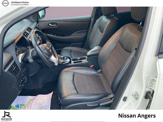 Nissan Leaf 150ch 40kWh N-Connecta 22
