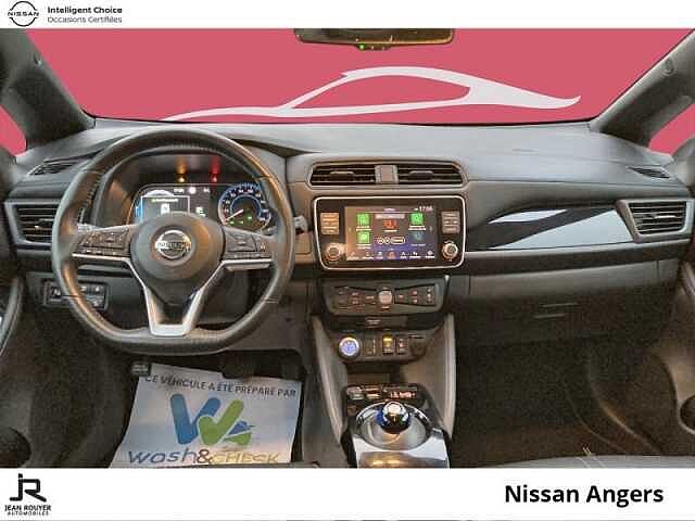 Nissan Leaf 150ch 40kWh N-Connecta 22
