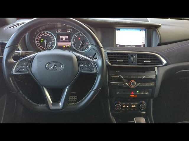 Infiniti Q30 1.6t 156ch Sport DCT7