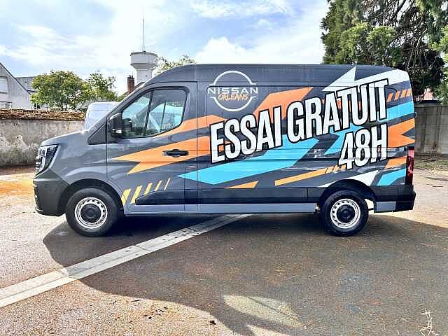 Nissan Interstar fourgon 3T5 L2H2 2.0 DCI 130