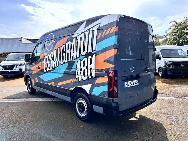 Nissan Interstar fourgon 3T5 L2H2 2.0 DCI 130