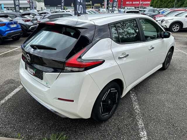 Nissan Leaf 150ch 40kWh N-Connecta 22