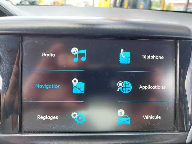 Peugeot 208 1.2 PureTech 82ch BVM5