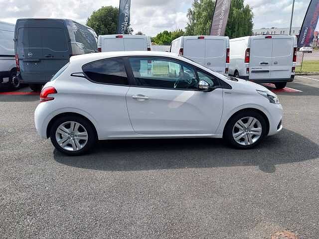 Peugeot 208 1.2 PureTech 82ch BVM5
