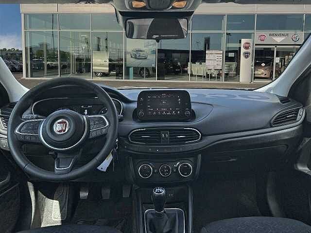 Fiat Tipo cross 5 portes my22 Tipo Cross 5 Portes 1.0 Firefly Turbo 100 ch S&amp;S