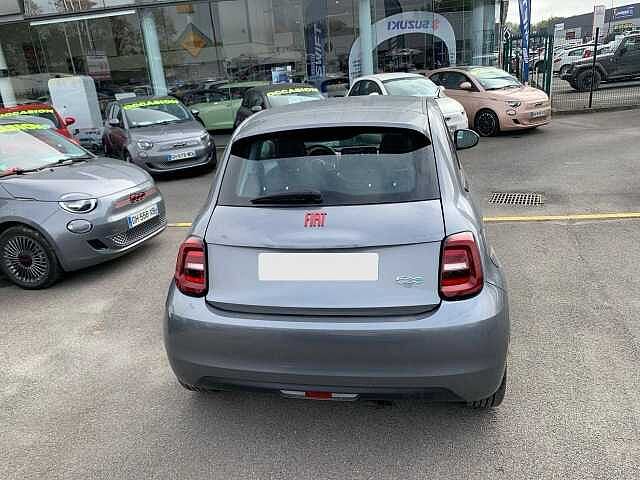 Fiat 500e berline my22 serie 1 step 2 500 e 95 ch
