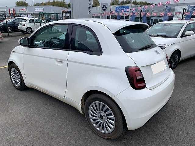 Fiat 500e berline my22 serie 1 step 2 500 e 95 ch
