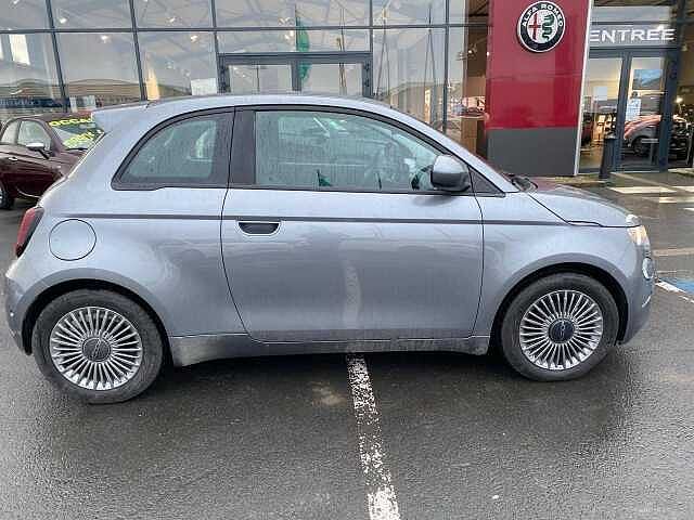 Fiat 500e berline my22 serie 1 step 2 500 e 95 ch