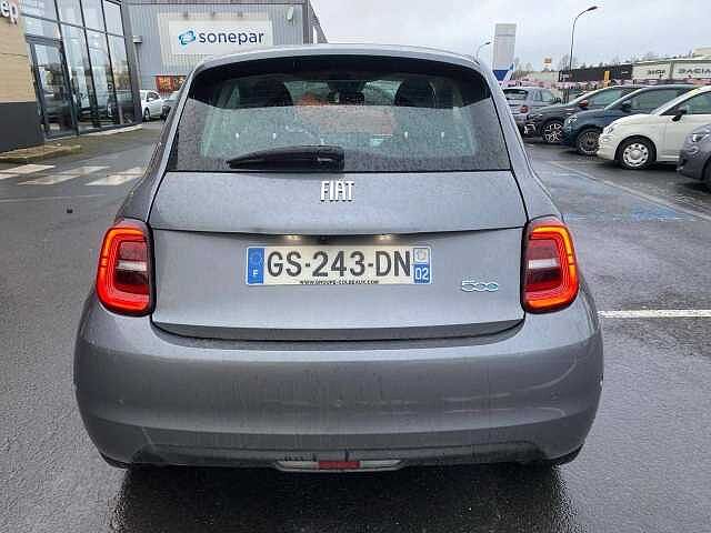Fiat 500e berline my22 serie 1 step 2 500 e 95 ch