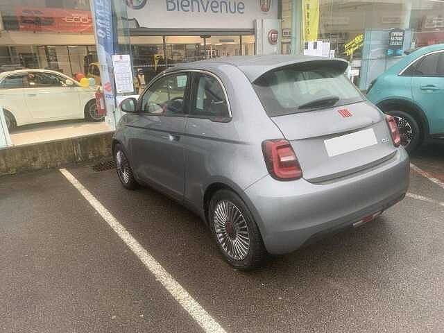 Fiat 500e berline my22 serie 1 step 2 500 e 95 ch