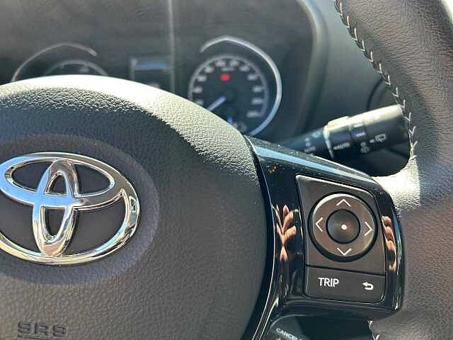 Toyota Yaris hybride mc2 Yaris Hybride 100h
