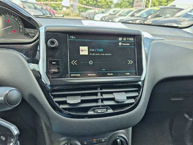 Peugeot 208 PureTech 82ch S&amp;S BVM5