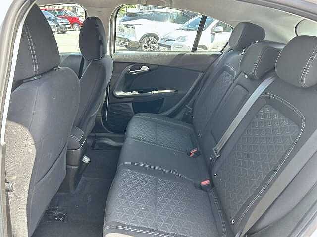 Fiat Tipo cross 5 portes my22 Tipo Cross 5 Portes 1.0 Firefly Turbo 100 ch S&amp;S