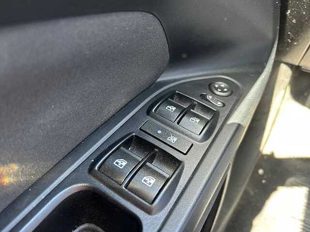 Fiat Tipo cross 5 portes my22 Tipo Cross 5 Portes 1.0 Firefly Turbo 100 ch S&amp;S
