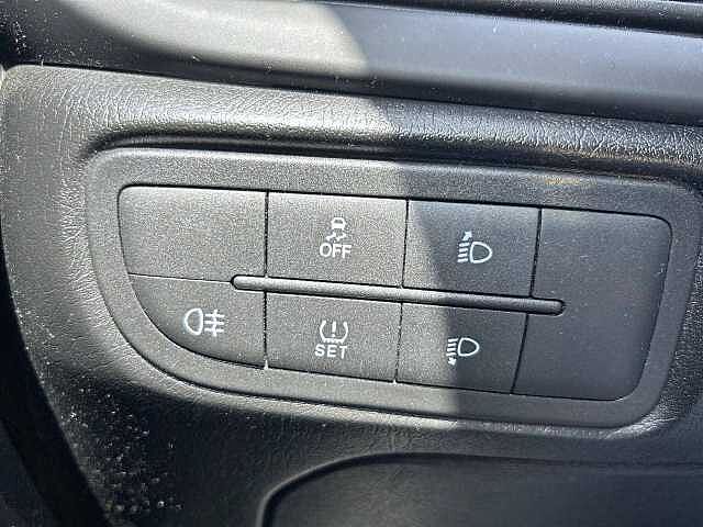 Fiat Tipo cross 5 portes my22 Tipo Cross 5 Portes 1.0 Firefly Turbo 100 ch S&amp;S
