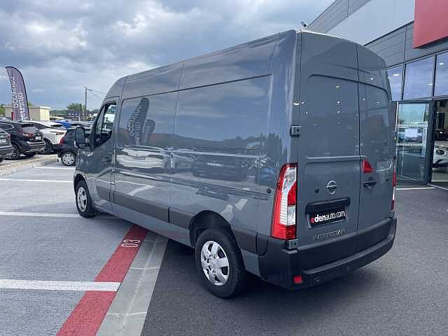 Nissan Interstar fourgon L2H2 3T3 2.3 DCI 135