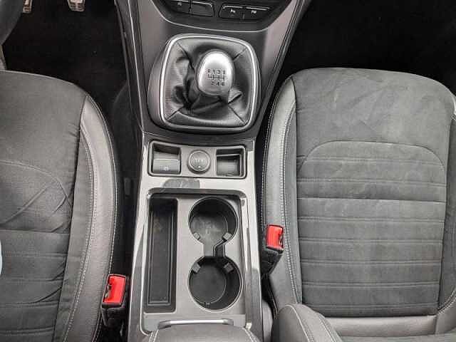 Ford Kuga 2.0 TDCI 120 ch ST LINE 4x2