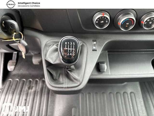 Nissan Nv400 fourgon 2019 NV400 L2H2 3.3T 2.3 DCI 135