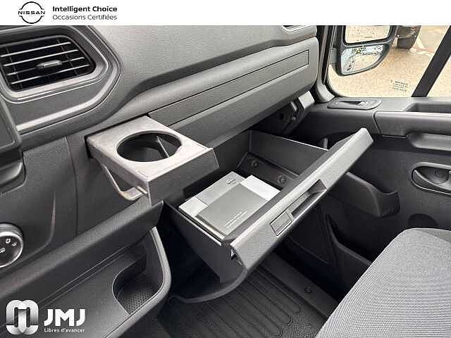 Nissan Nv400 fourgon 2019 NV400 L2H2 3.3T 2.3 DCI 135