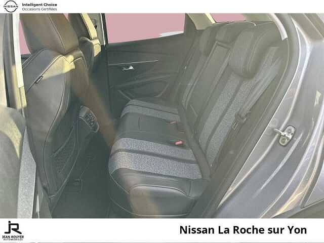 Peugeot 3008 HYBRID 225ch Allure Business e-EAT8