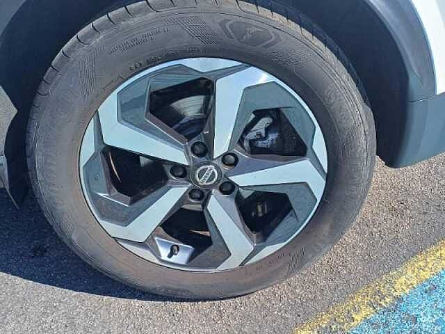 Nissan Qashqai 1.3 Mild Hybrid 140ch N-Connecta