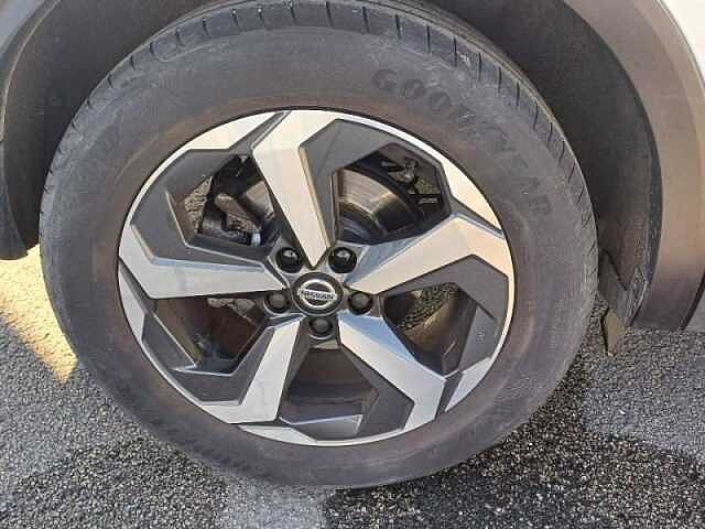 Nissan Qashqai 1.3 Mild Hybrid 140ch N-Connecta