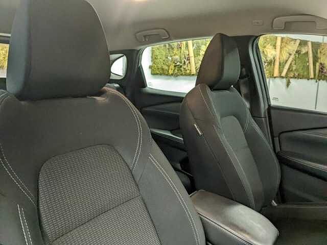 Nissan Qashqai e-POWER 190ch Business Edition 2022