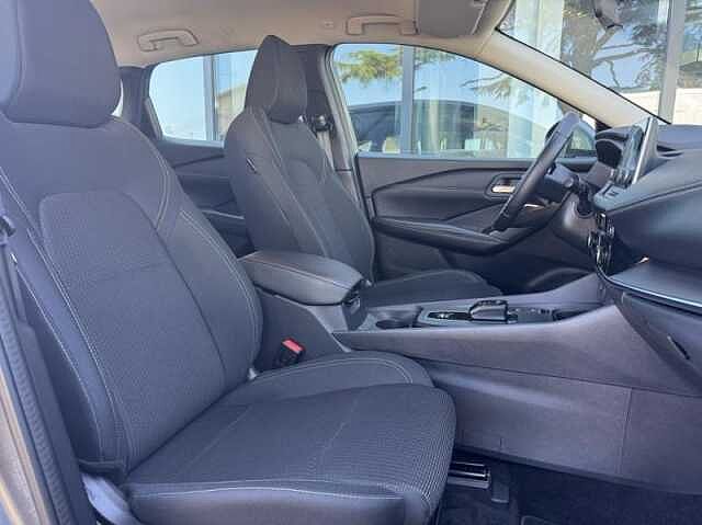 Nissan Qashqai e-POWER 190ch Business Edition 2022