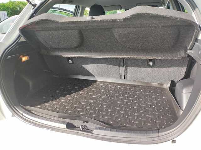 Toyota Yaris hybride my19 Yaris Hybride 100h