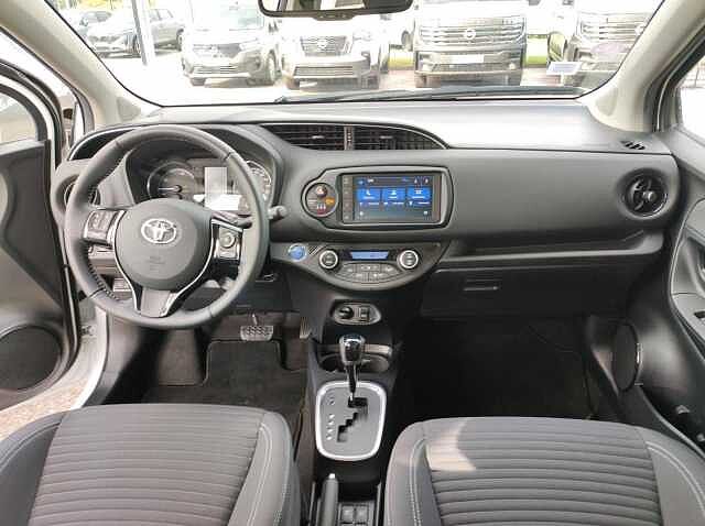 Toyota Yaris hybride my19 Yaris Hybride 100h