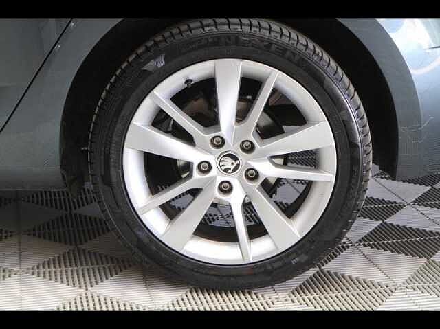 Skoda Octavia Combi 1.6 TDI 116ch SCR FAP Clever DSG7