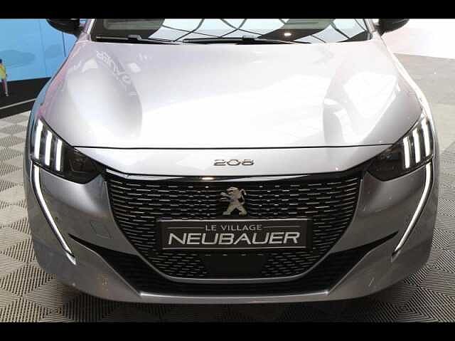 Peugeot 208 1.2 PureTech 130ch S&amp;S GT Line EAT8