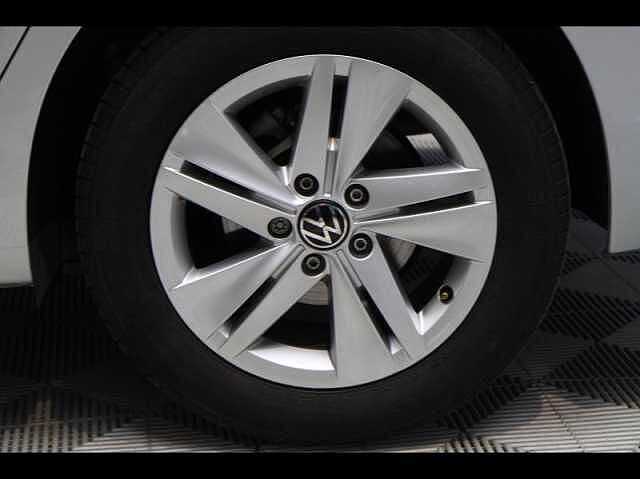 Volkswagen Golf 1.0 eTSI OPF 110ch Life Plus DSG7