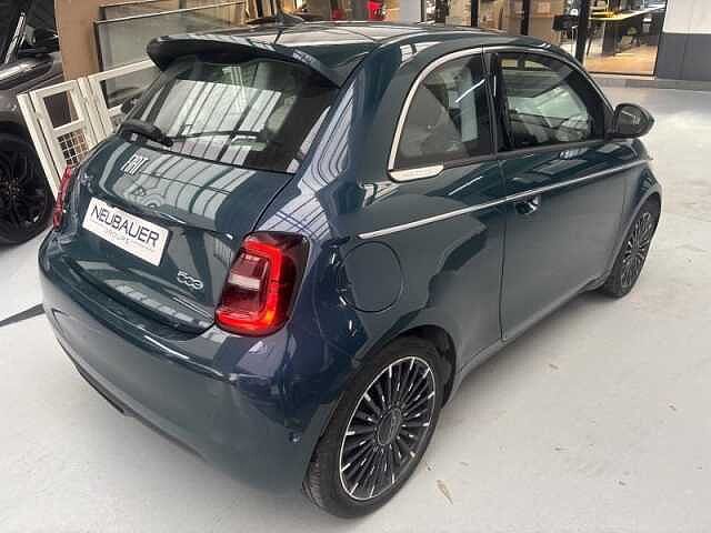 Fiat 500 e 118ch La Prima