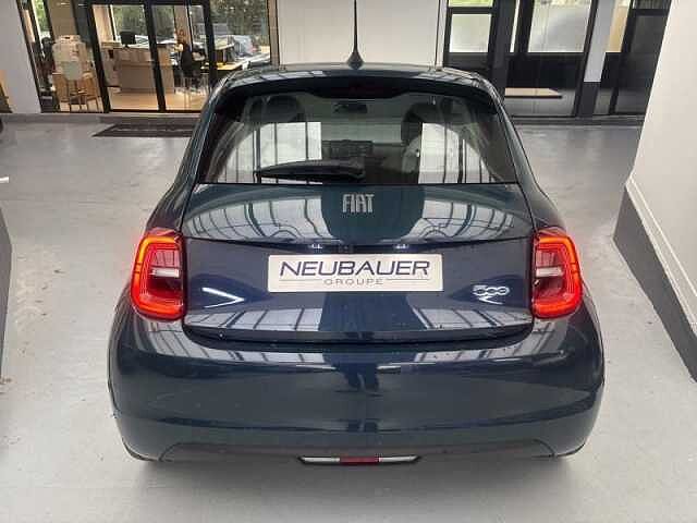 Fiat 500 e 118ch La Prima
