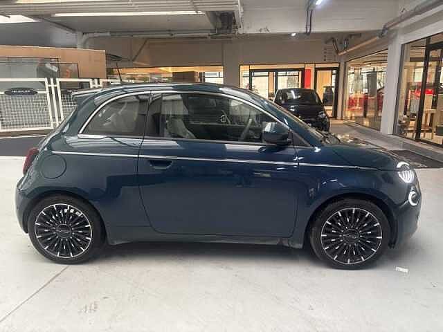 Fiat 500 e 118ch La Prima