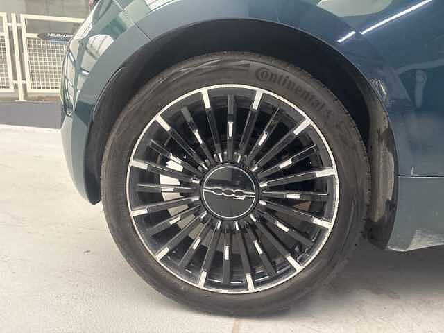 Fiat 500 e 118ch La Prima