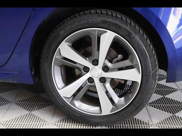 Peugeot 308 1.2 PureTech 130ch E6.3 S&amp;S GT Line EAT8